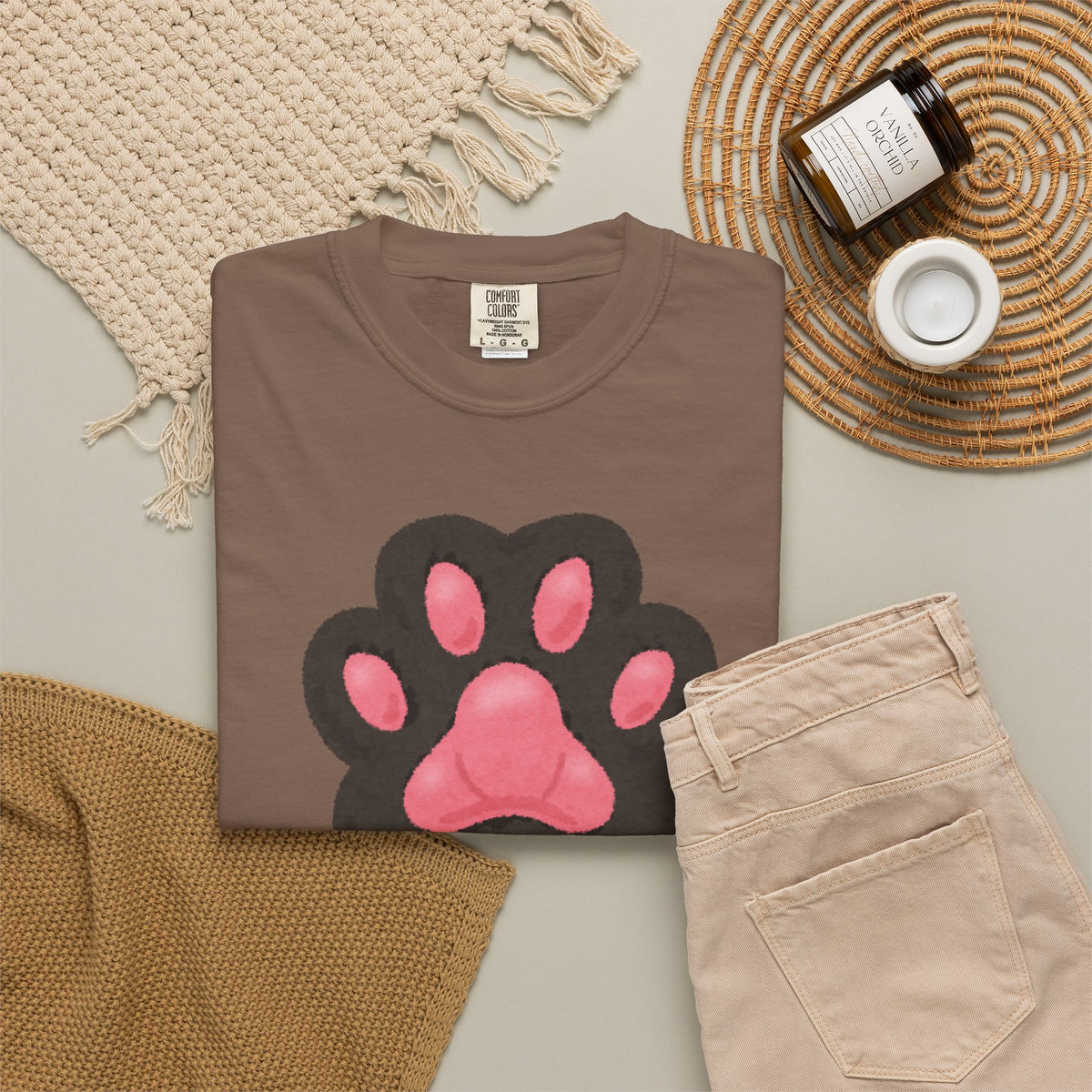 Toe Beans Paw T-Shirt — Cute Paw Print Tee with "TOE BEANS" Text