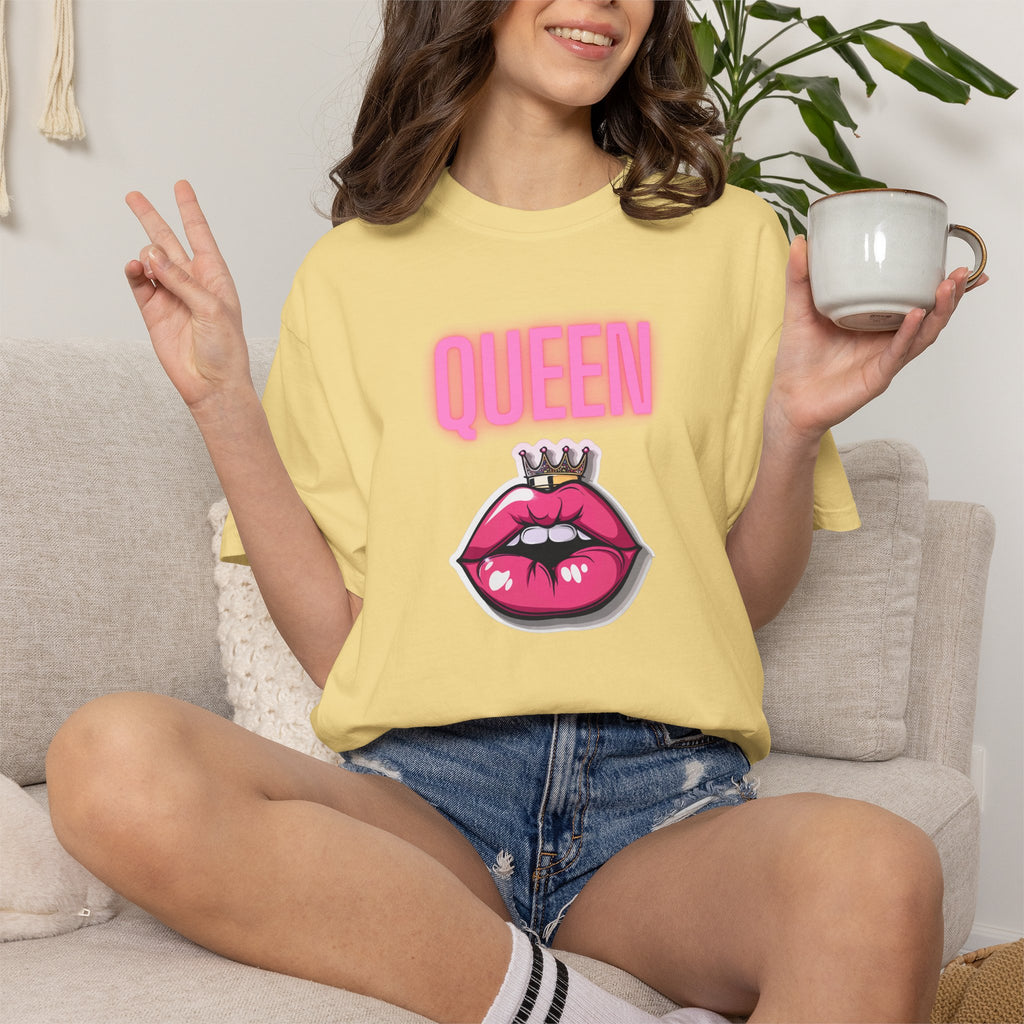 Queen Lip Graphic T-Shirt — Feminine Crowned Lips Tee