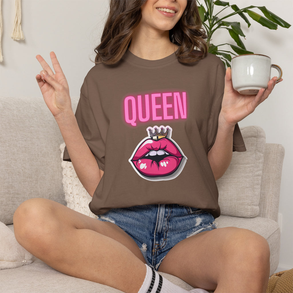 Queen Lip Graphic T-Shirt — Feminine Crowned Lips Tee
