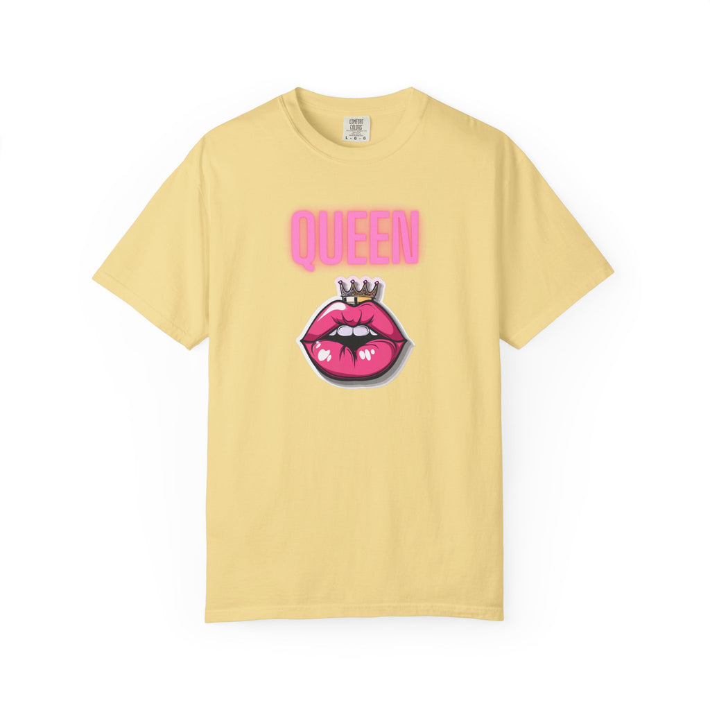 Queen Lip Graphic T-Shirt — Feminine Crowned Lips Tee