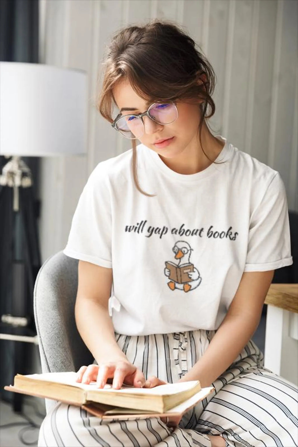 Will Yap About Books Duck Reading Tee | Funny Book Lover Gift T-Shirt for Readers & Book Club